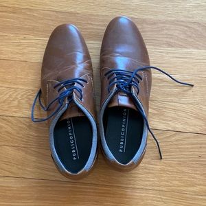 Mens brown dress shoes 10 1/2 gently used
